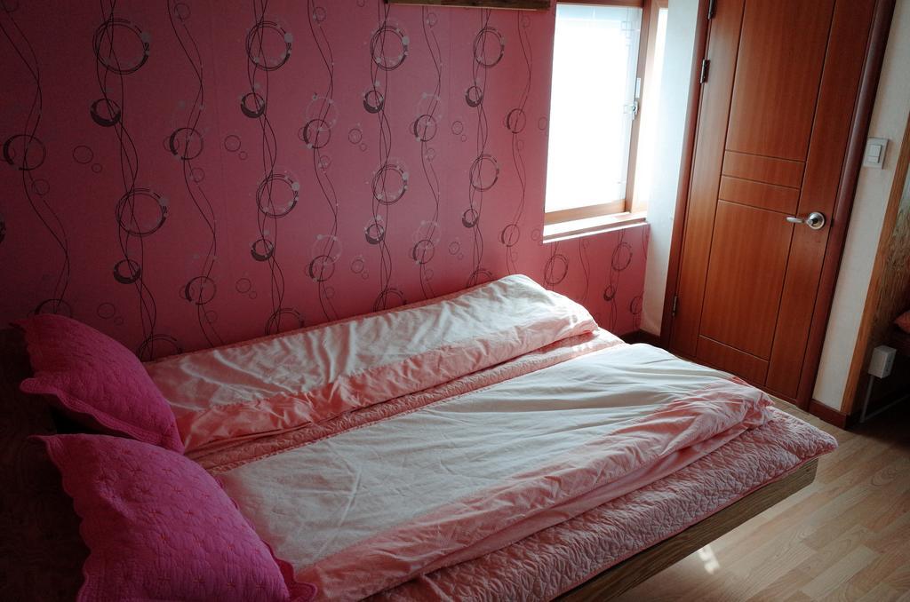 Bong Backpackers Hostel Сеул Екстериор снимка