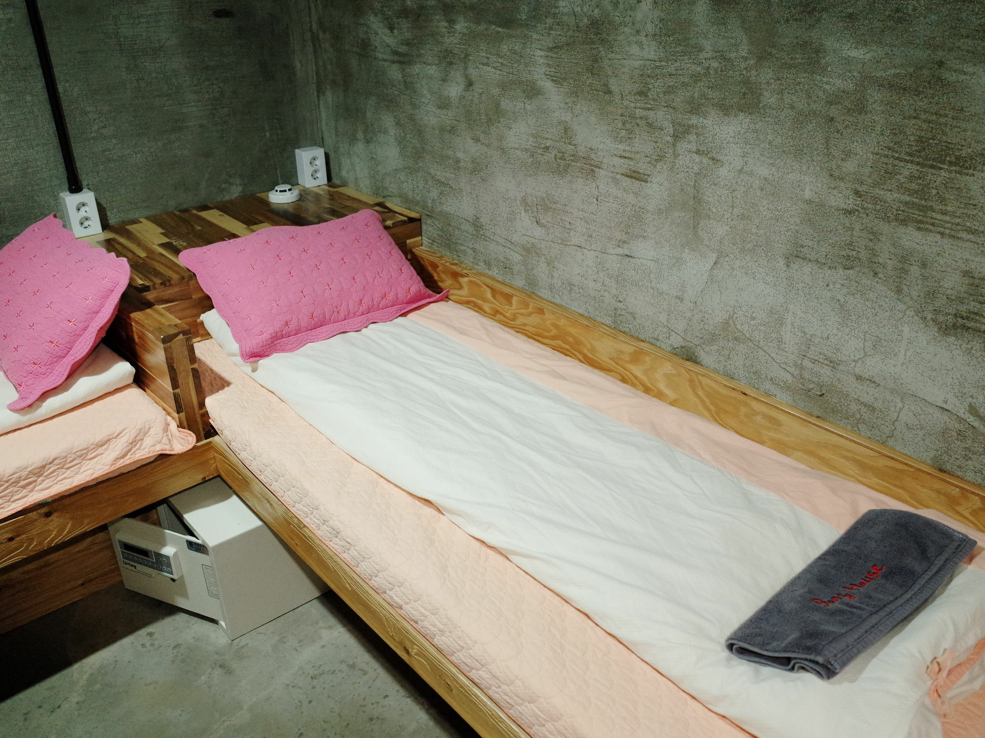 Bong Backpackers Hostel Сеул Екстериор снимка
